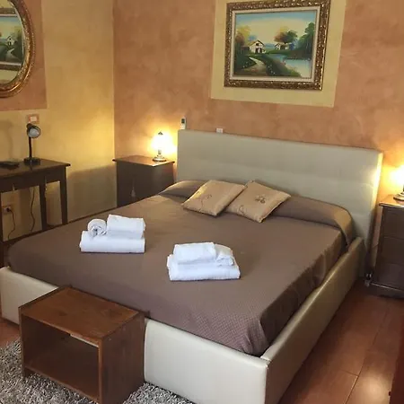 Etna House 3* ניקולוסי