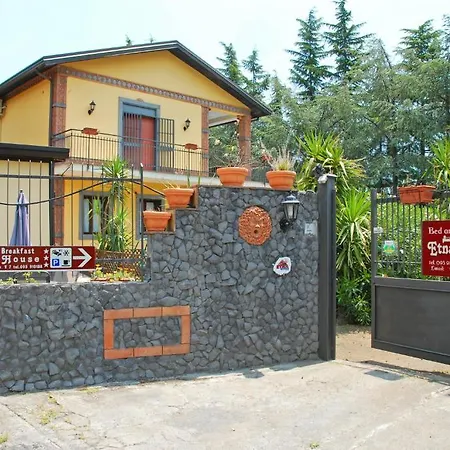 Alojamento de Acomodação e Pequeno-almoço Etna House Nicolosi